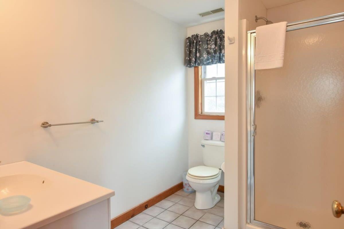 12216 - Beautiful Views Of Cape Cod Bay Access To Private Beach Easy Access To P-Town Truro Exterior foto